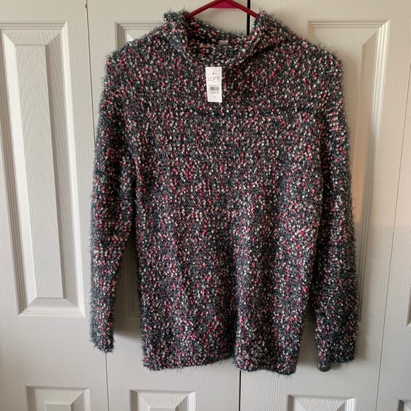 LOFT Sweaters - NWT LOFT EYELASH TURTLENECK SWEATER